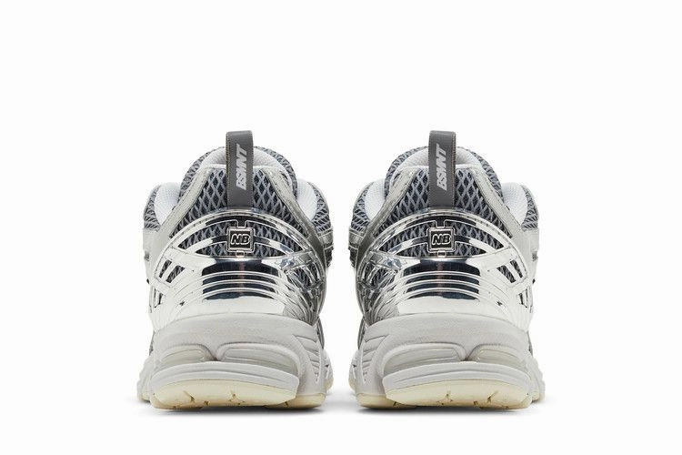 1906R The Basement Silver Breathable Insole Cover Urban Fit