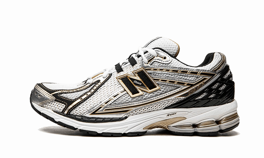 Reflective Detailing Neutral Pace 1906R White Gold