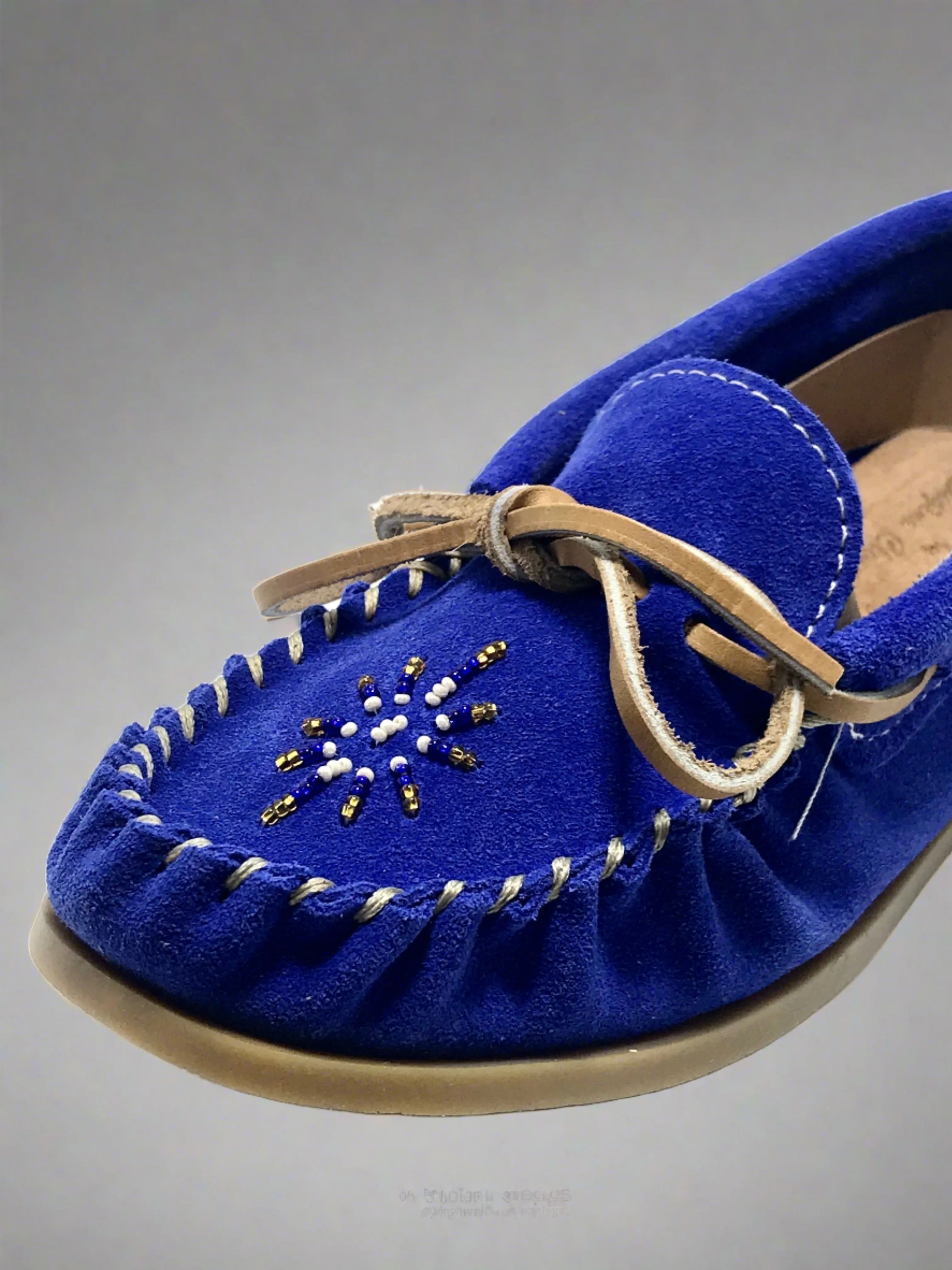 20 % Off Ladies Moccasins - Size 10 Only Laurentian Chief Royal Blue