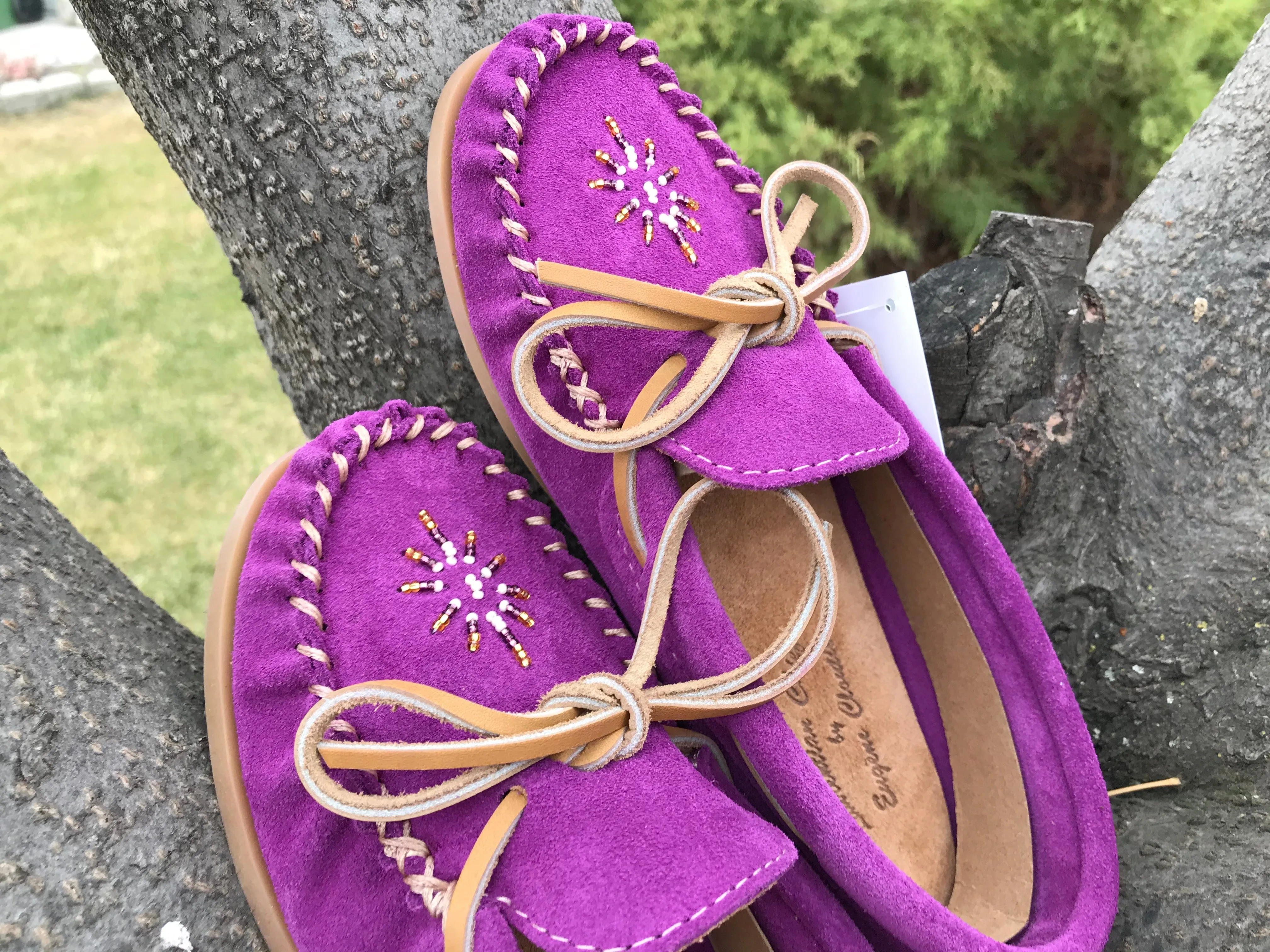 20 % Off Ladies Violet Moccasins - Size 10 Only Laurentian Chief Violet