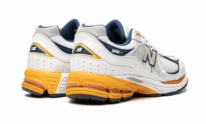 2002R Bryant Giles Breathable Upper Design