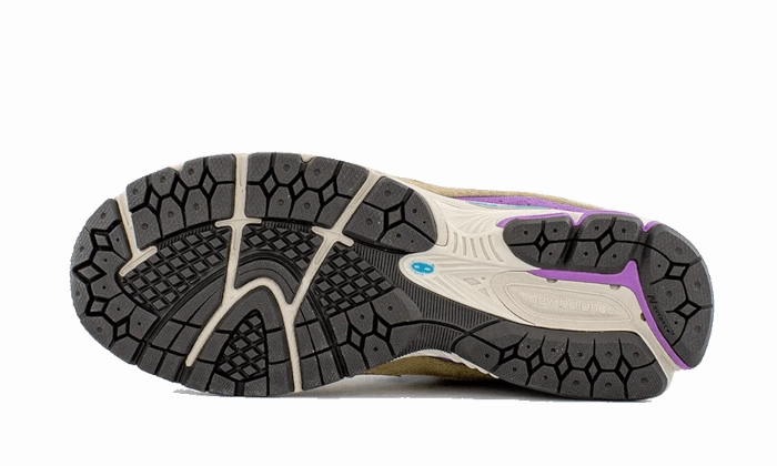 2002R J.Crew Incense Ventilation adjustable lacing system