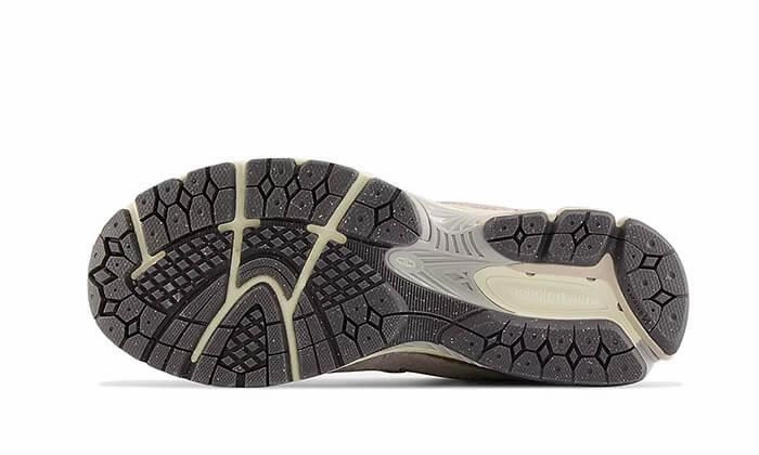 Natural Walk Durable Outsole Construction 2002R Rain Cloud Angora