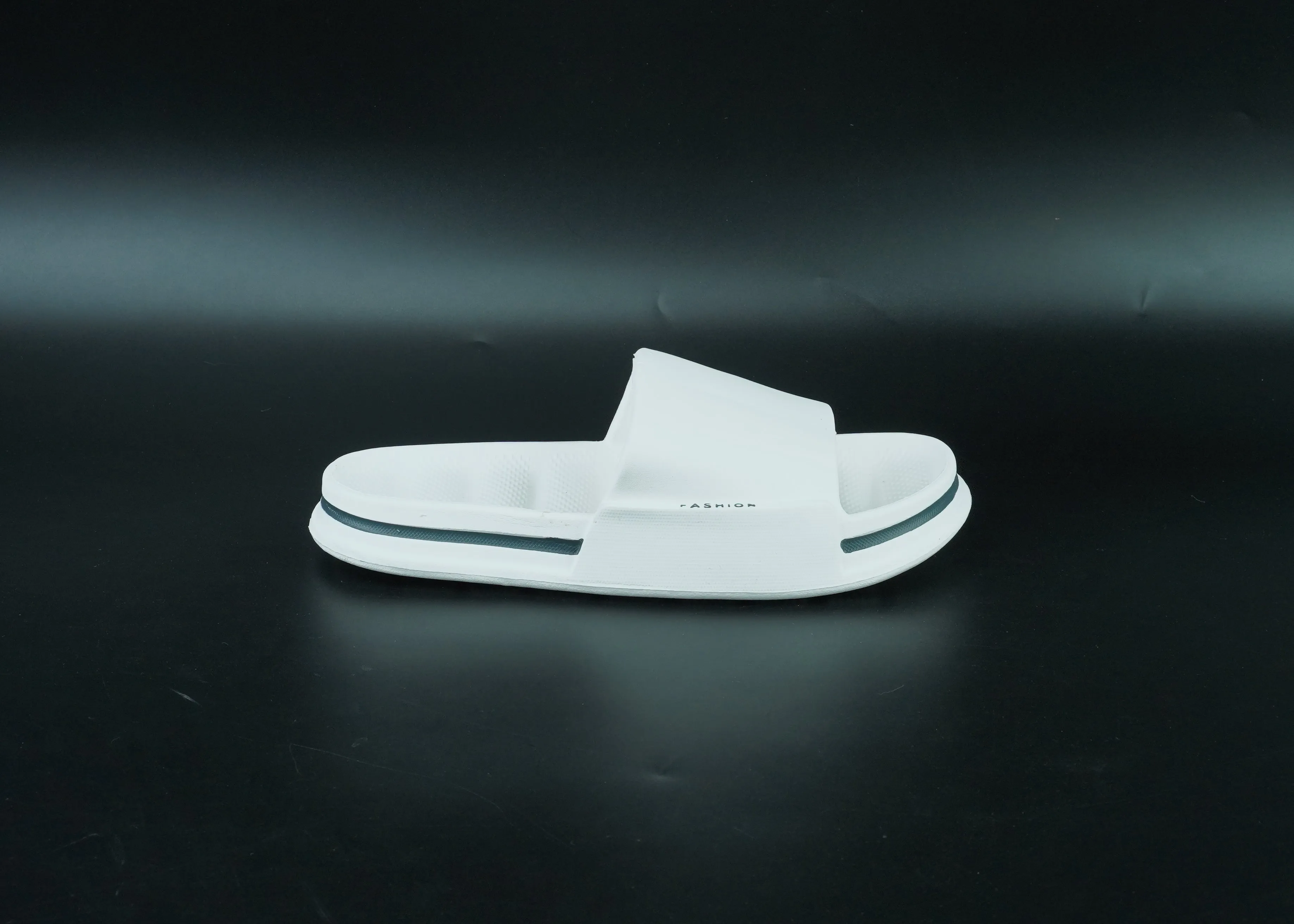 2022 White Trendy  Slippers For men