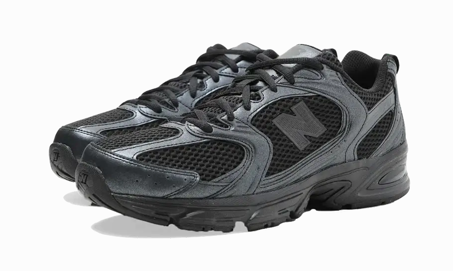 Torsional Stability Contoured Foot Arch 530 Triple Black