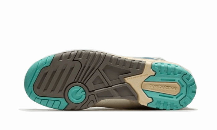 550 Sea Salt Yellow Micro Perforation Ultra Bounce Foam Core