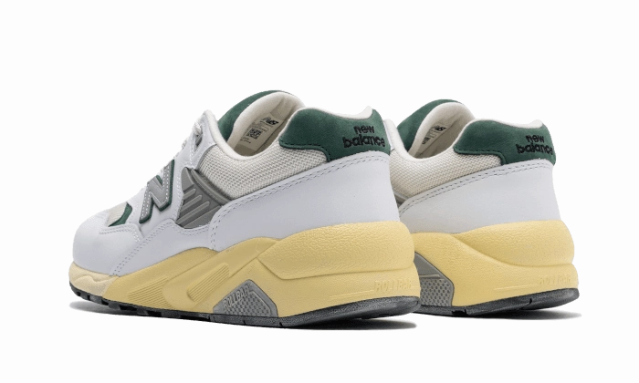 580 White Nightwatch Green Ergo Touch