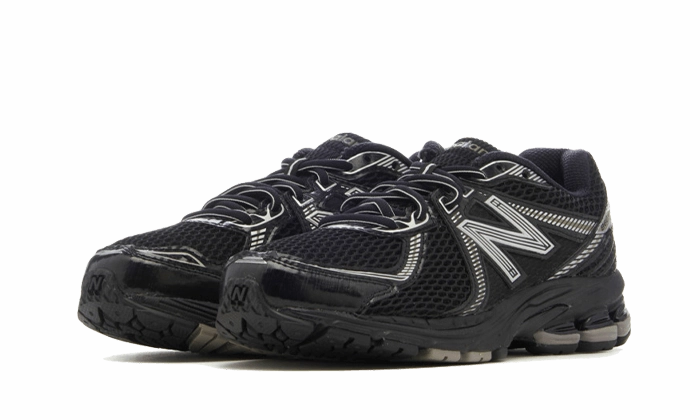 New Balance 860 Black Silver Shock   Absorbing Multi   Tread