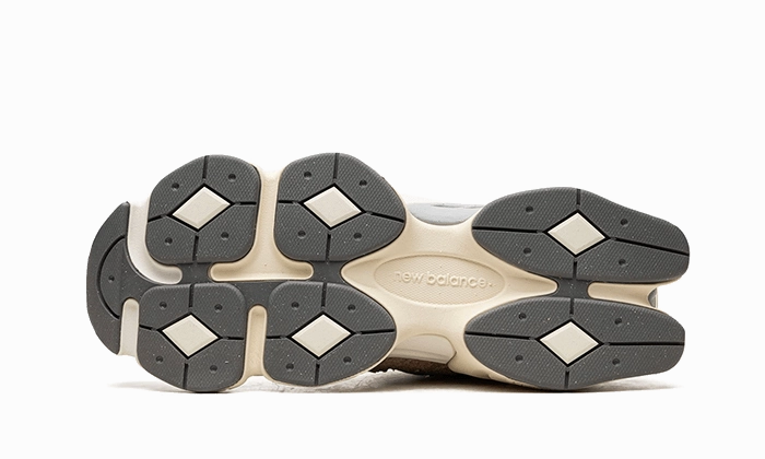 New Balance 9060 Driftwood Urban Touch