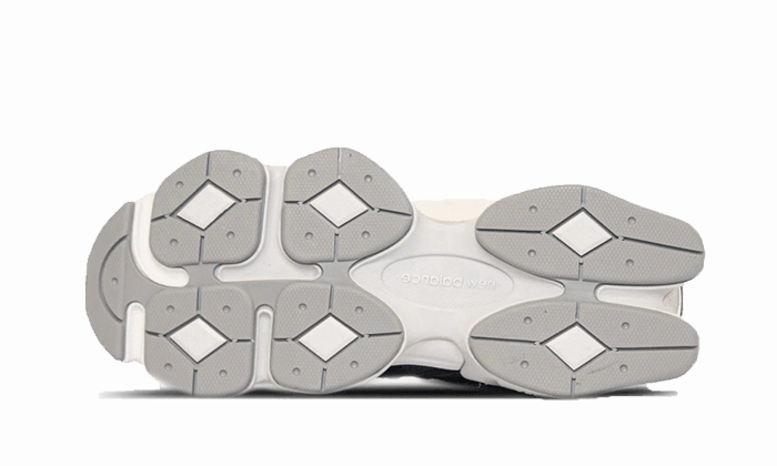 9060 Navy Anti Slip Tread Adventure Ready