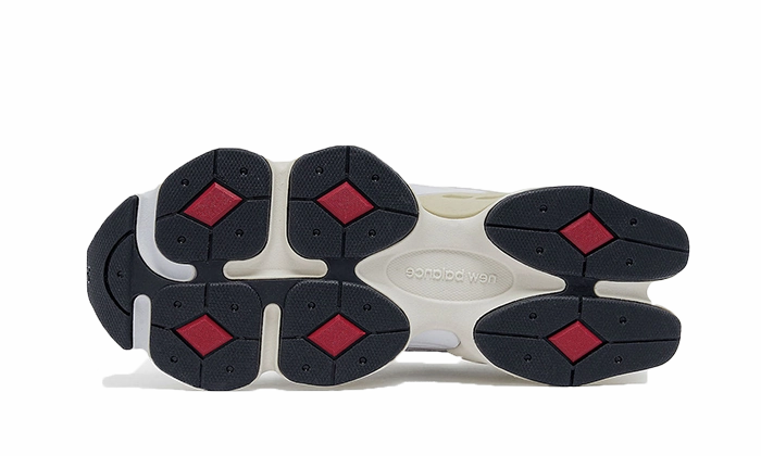 Ultimate Wear Track Day New Balance 9060 Rain Cloud