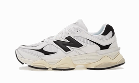 Compression Molded Cushion Stylish Stripes 9060 White Black