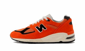 990 V2 Made in USA Marigold Lightweight Comfort Shock Diffusion Midsole