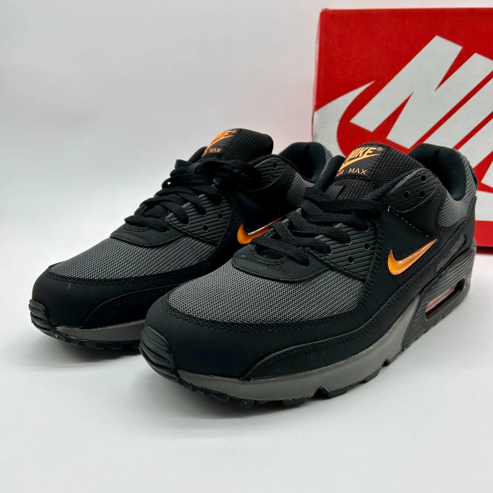Nike Air Max 90 Jewel Black Safety Orange Pressure Zone Mapping