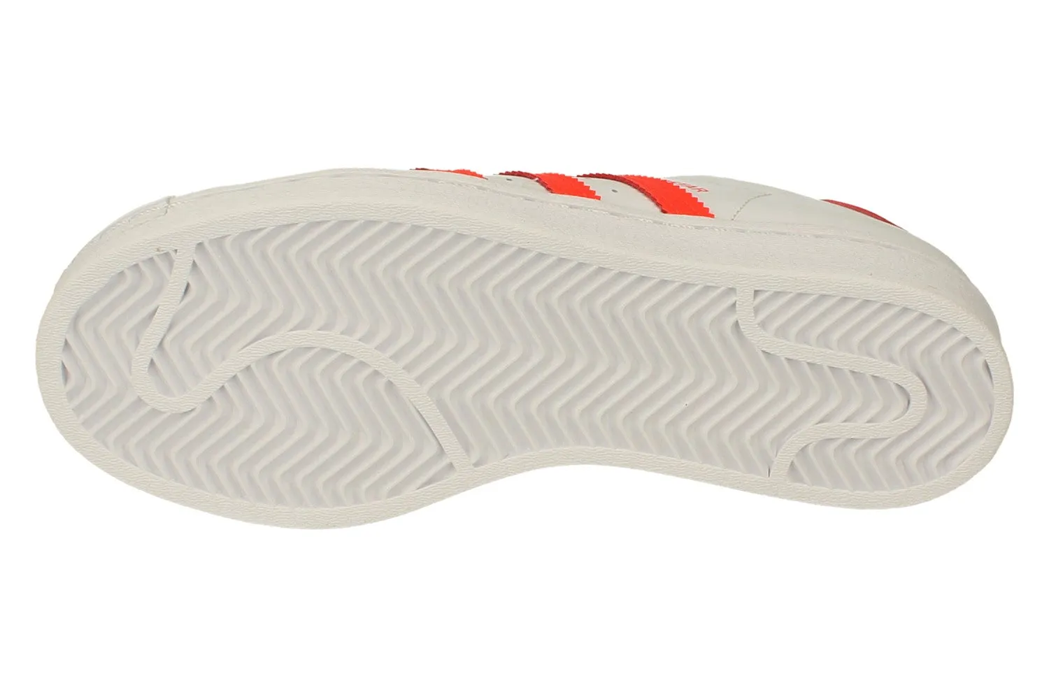 Adidas Originals Superstar Junior Trainers Sneakers FW3978 running in a racecourse PaddedCollar