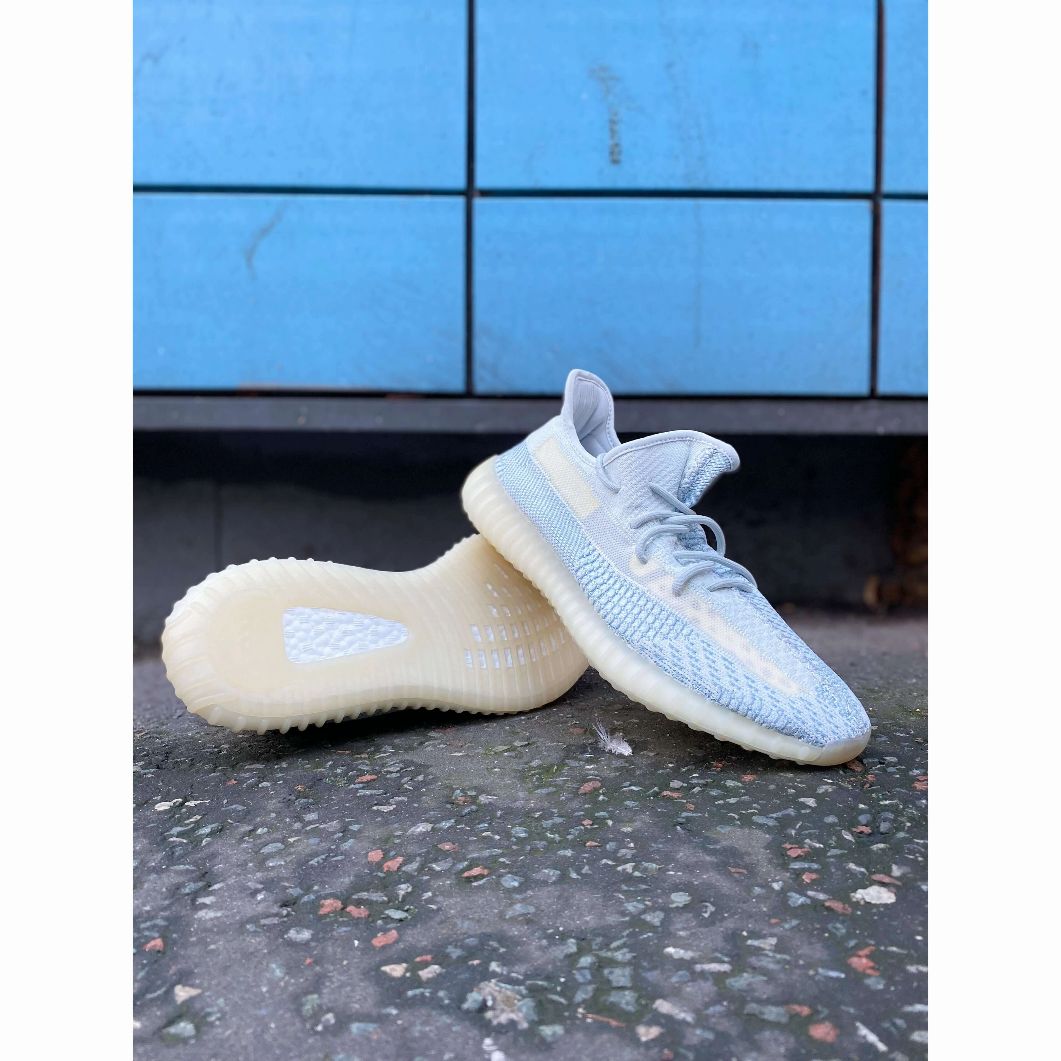 Adidas Yeezy Boost 350 V2 Cloud White (Non-Reflective) Easy   To   Clean Eco Wear