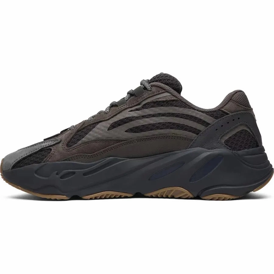 All Seasons Urban Utility Adidas Yeezy Boost 700 V2 Geode