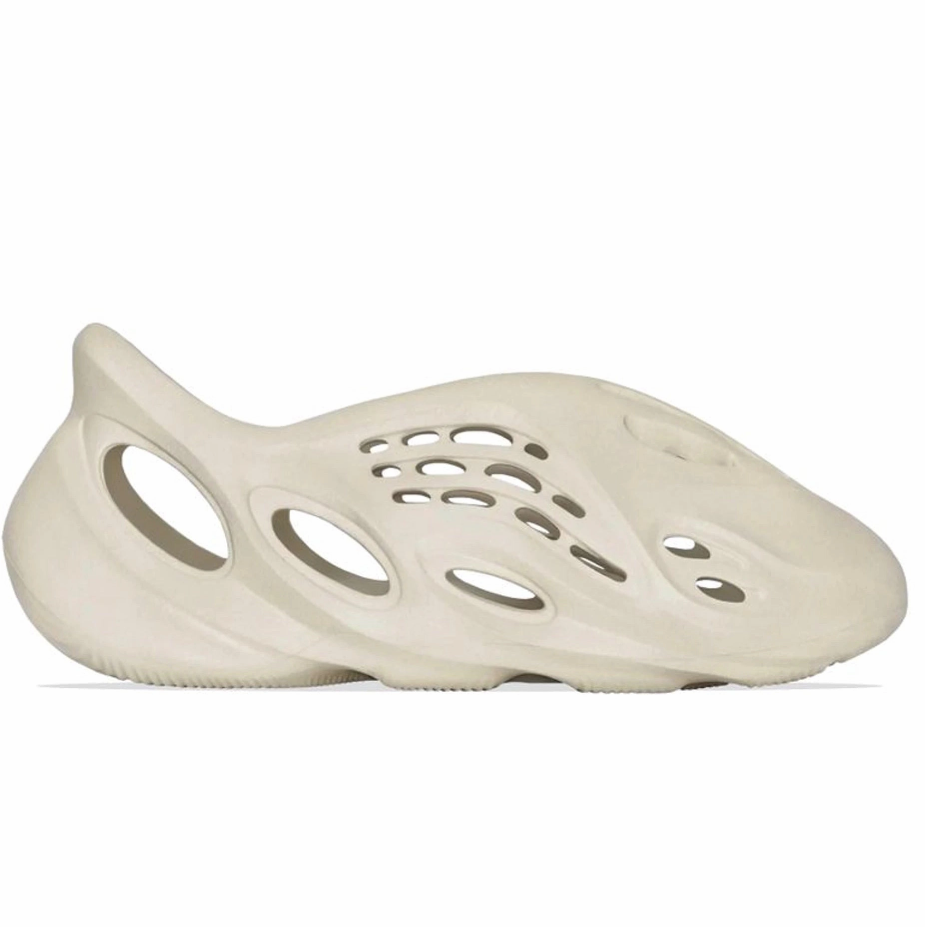 Stylish Go Cushioned Walk Adidas Yeezy Foam RNNR Sand