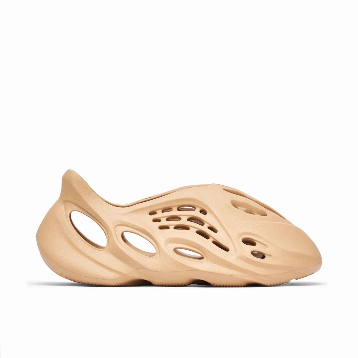 Travel Vibe adidas Yeezy Foam RNR Ochre