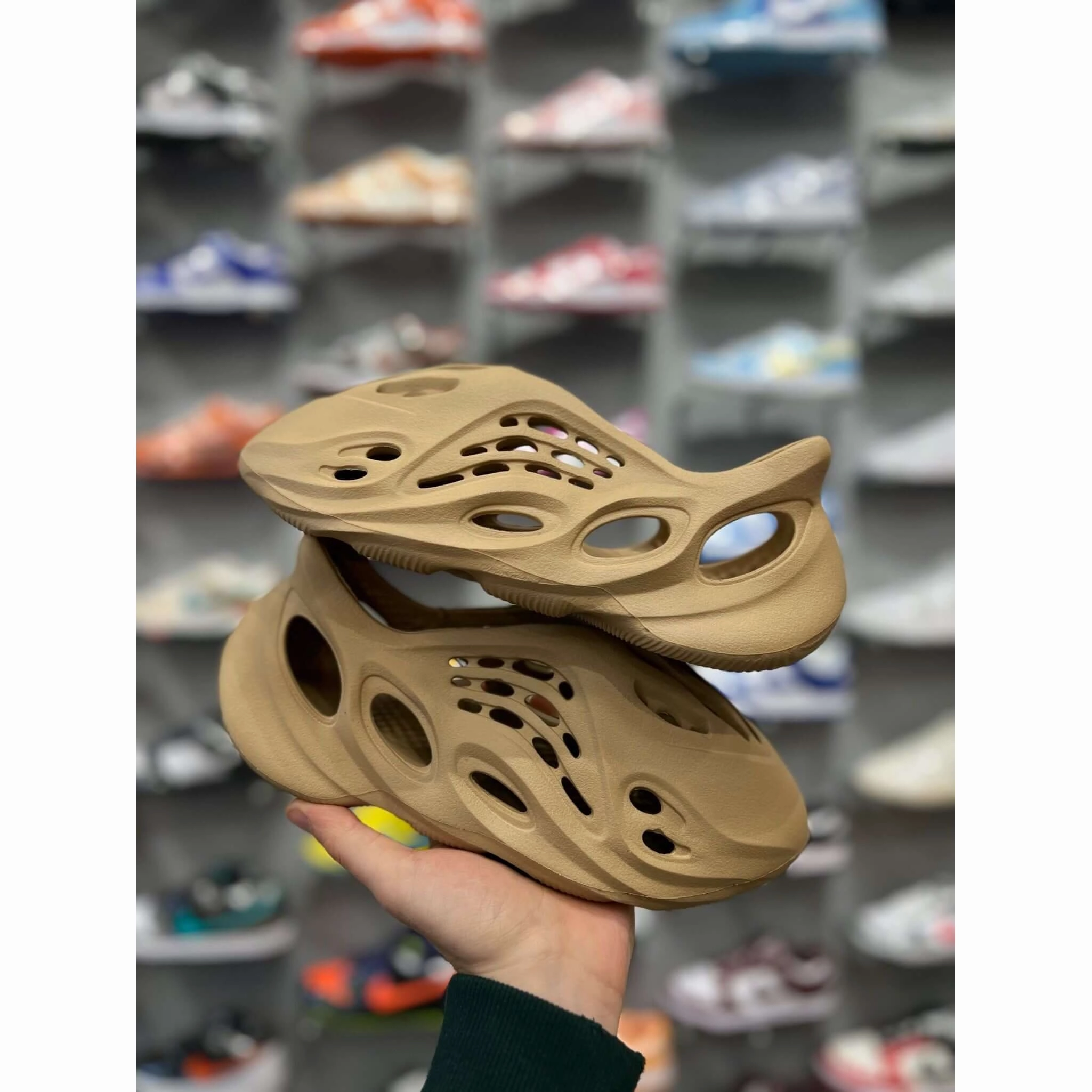 Adidas Yeezy Foam RNR Stone Sage weekend use