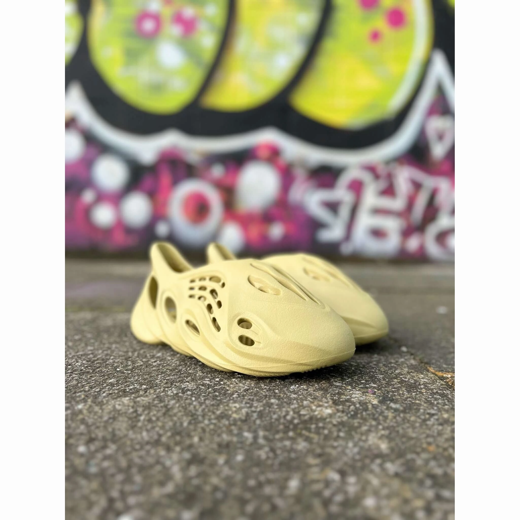 Walk Routine Flower Hike Adidas Yeezy Foam RNR Sulfur