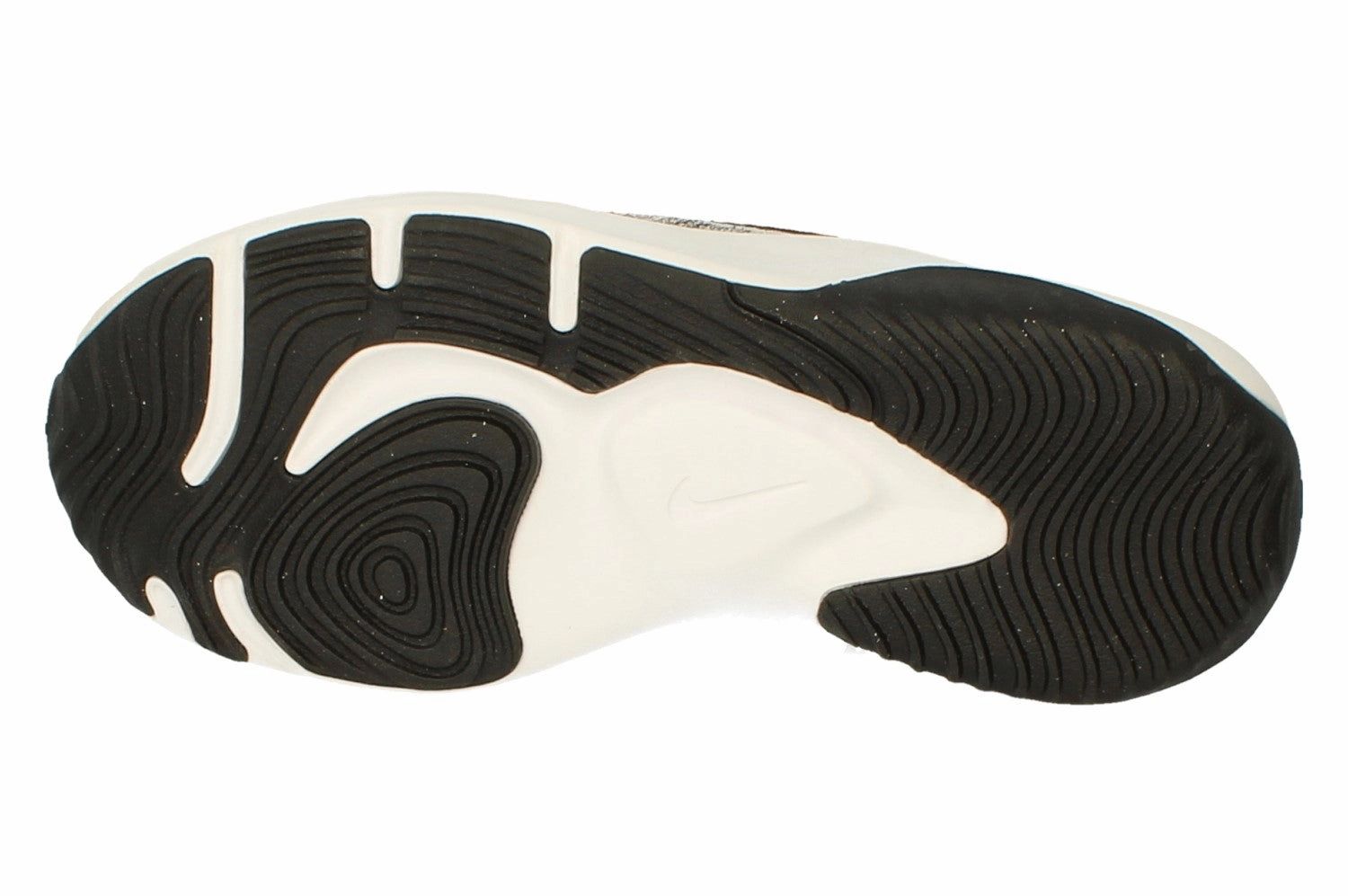 Fashion - forward technological - event running shoes Nike Womens Legend Essential 3 NN DM1119 001