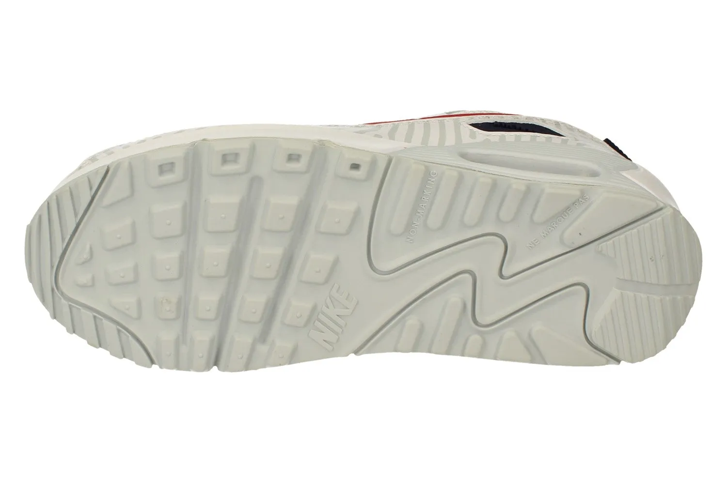 multi - density sole shoes Snowy running traction Nike Air Max 90 GS CZ8650 100