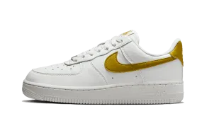 running in a rowing studio shoes Air Force 1 Low '07 SE Next Nature Summit White Bronzine