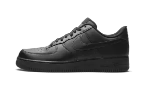 Air Force 1 Low '07 Triple Black odor - resistant