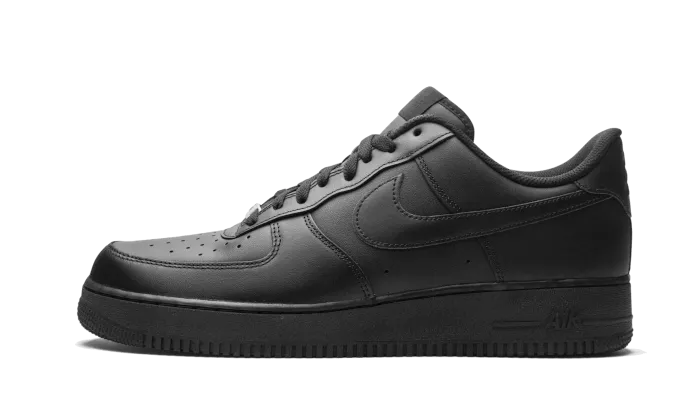 Nike Air Force 1 Low '07 Triple Black Classy comfort