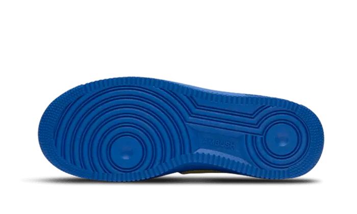 Air Force 1 Low Ambush Game Royal running with a fitness tracker