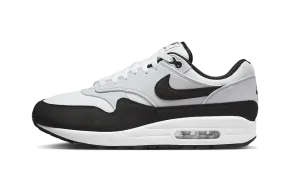 Instant Comfort Cutting - edge Air Max 1 White Black