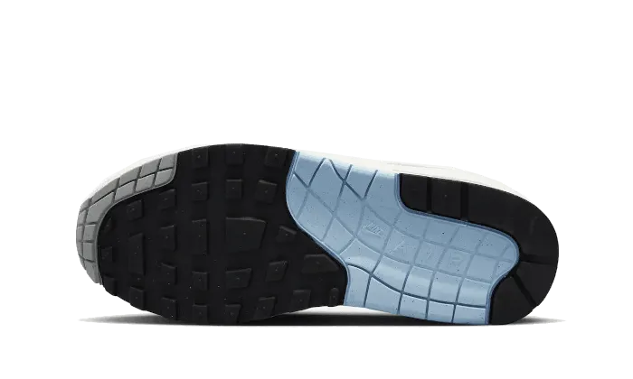 Mobility exploration running shoe fascination Air Max 1??7 Safari Summit White