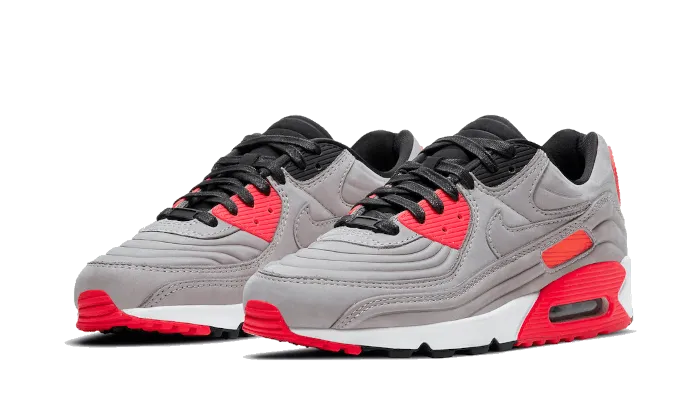 Air Max 90 QS Lux Bright Crimson sports shoe accessories