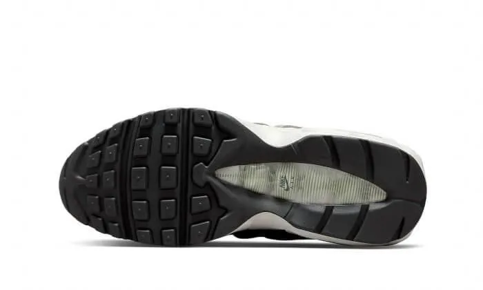 anti - skid shoes Air Max 95 Earth Day