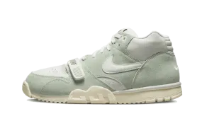 Air Trainer 1 Enamel Green narrow shoes circular track running gear
