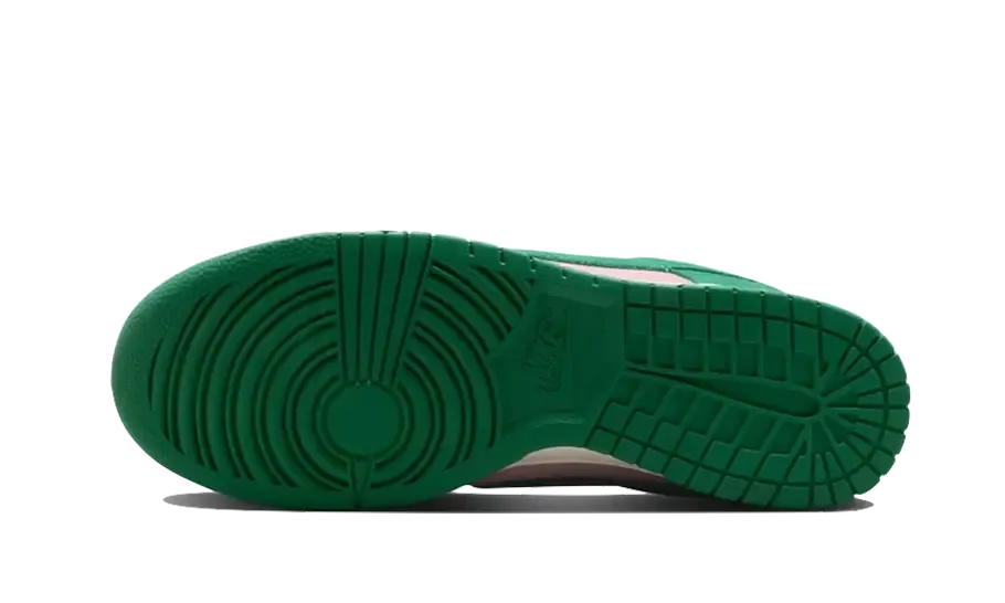 suede - upper shoes paddleboarding - running shoes Dunk Low Retro Medium Soft Pink Malachite