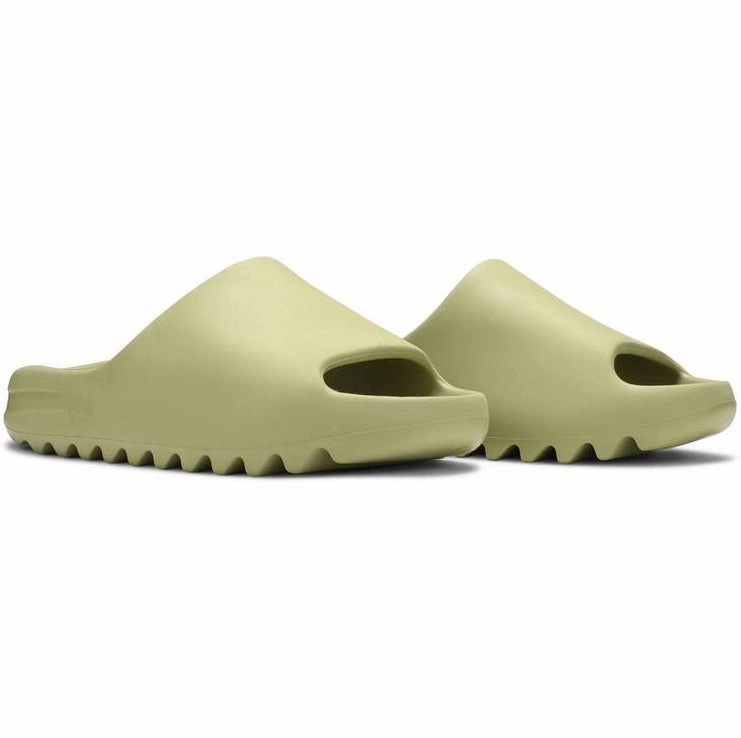 Adidas Yeezy Slide Resin Quick Slip-On Design