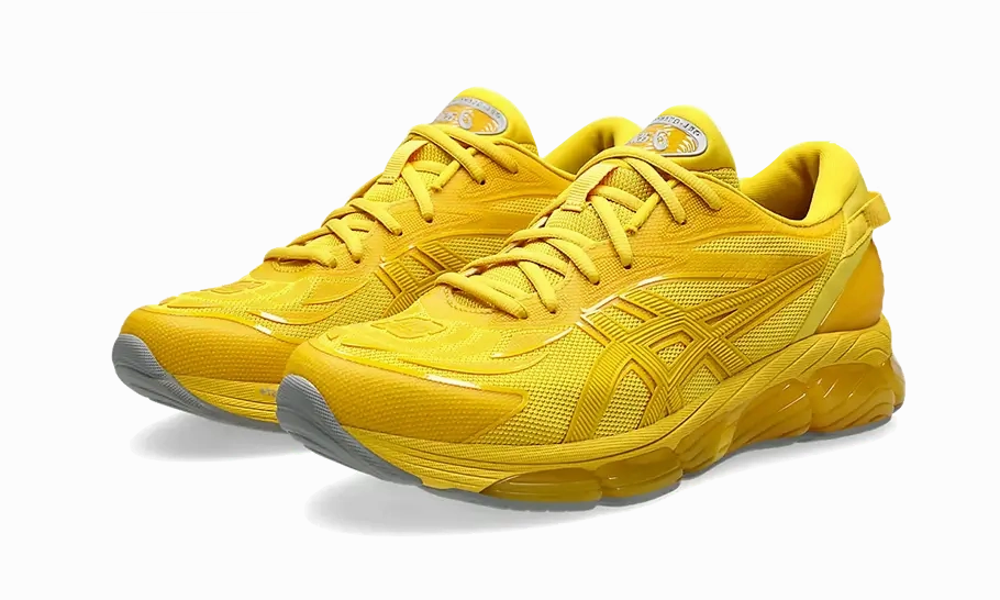 Gel-Quantum 360 VIII C.P. Company Yellow tropical - themed running shoes