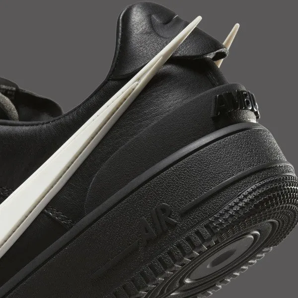 Hyperlock Heel Zigzag Impact Zone AMBUSH x Nike Air Force 1 Low Black