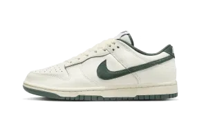 anaerobic running gear Dunk Low Athletic Department Deep Jungle