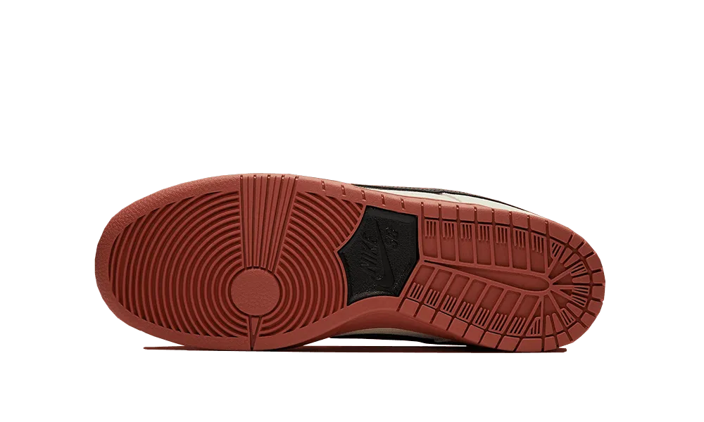 SB Dunk Low Muslin unmatched - running