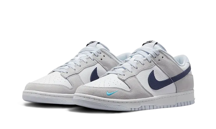 Nike Dunk Low Mini Swoosh Midnight Navy Cushioned Midsole Technology Low Impact Cushioning