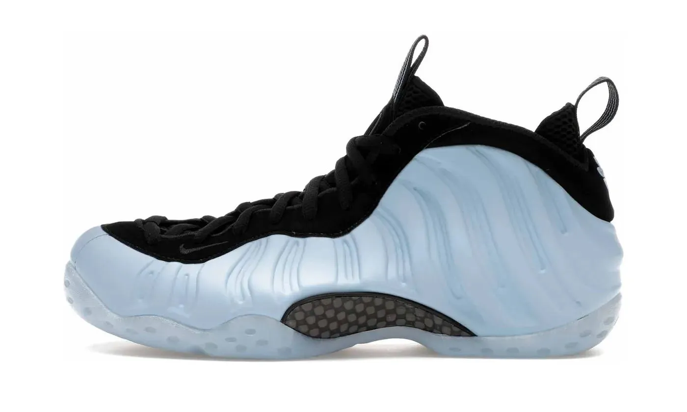 Cool Running Nike Air Foamposite One Psychic Blue