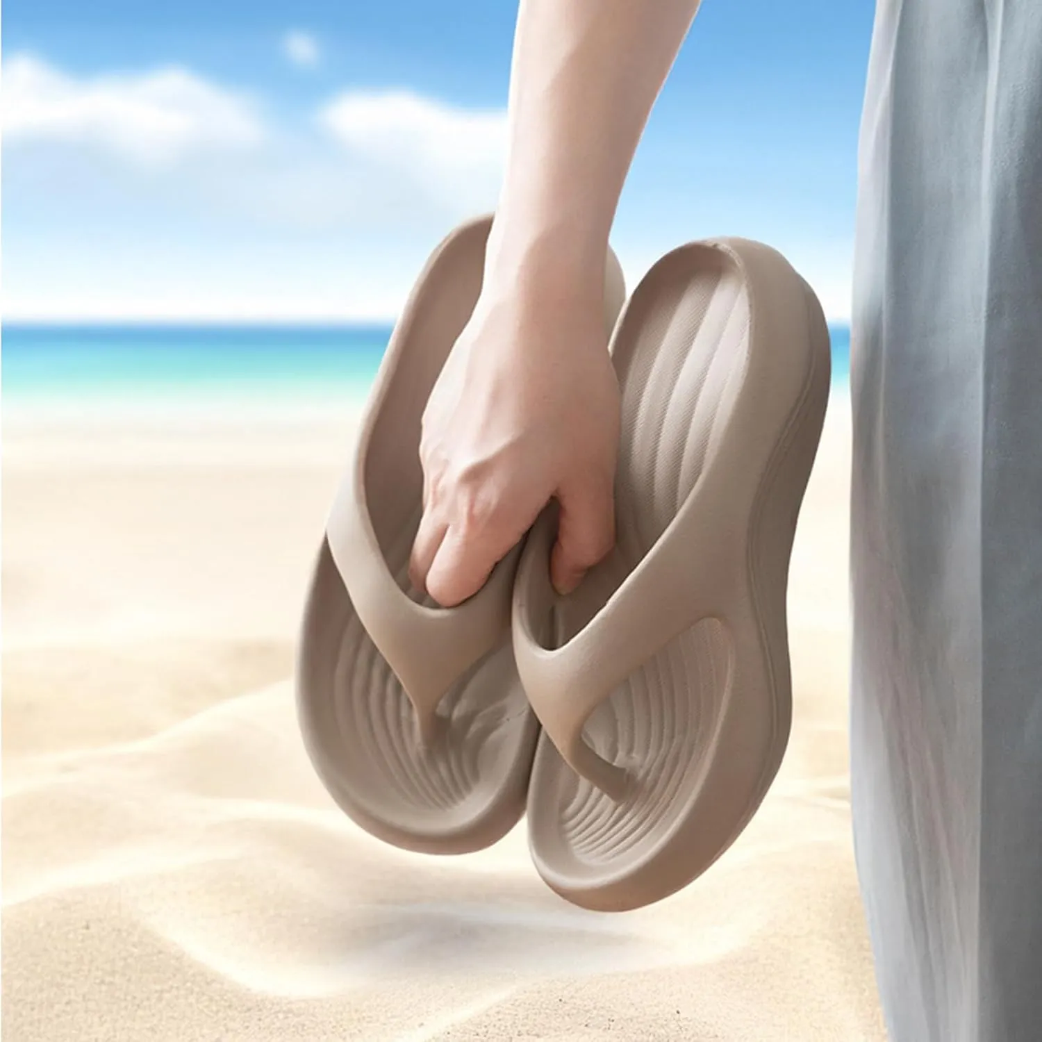 Arch Support Flip Flops for Women Orthopedic Sandals Plantar Fasciitis Relief Comfortable Walking Platform Beach Shoes Non-Slip Lightweight Cushioning Shock-Absorbing Summer Slippers