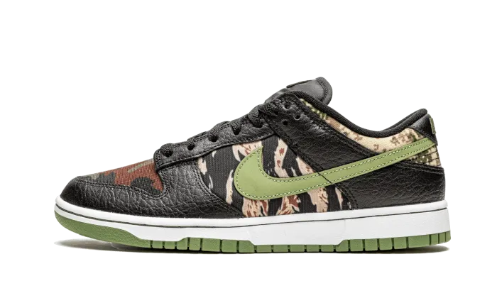 Go Light Nike Dunk Low SE Black Multi-Camo (Crazy Camo)