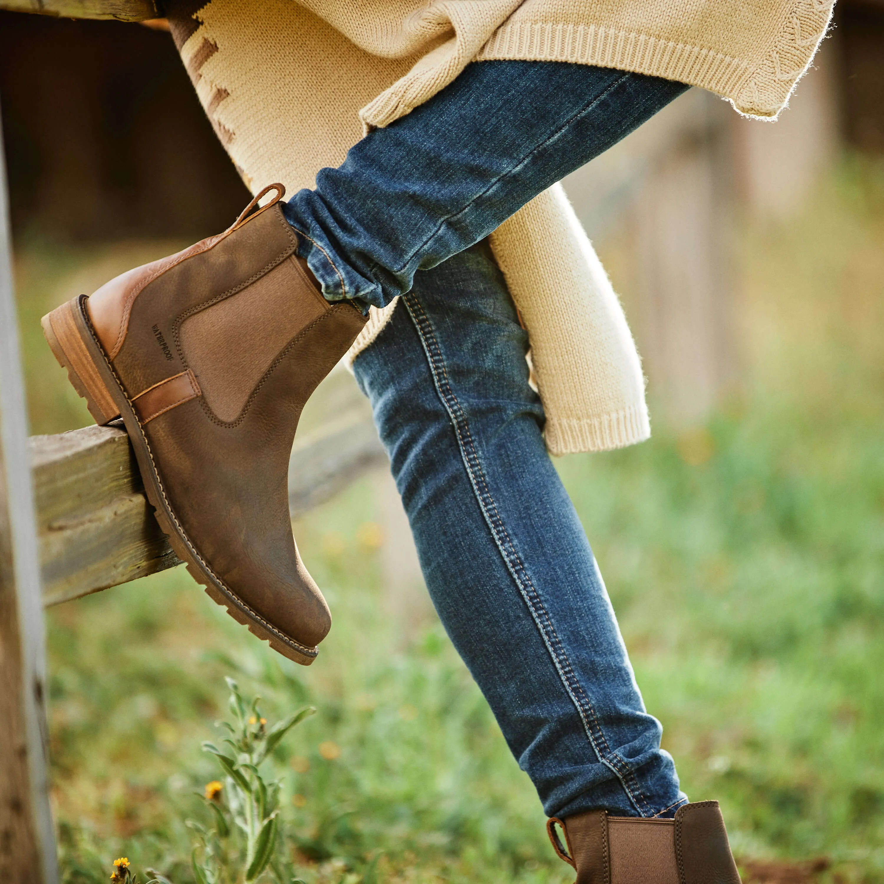 Ariat Women's Wexford H20 Chelsea Boot Java