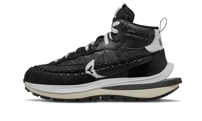 Nike Vaporwaffle Sacai Jean Paul Gaultier Black White Flexible TPU Shank Performance Step