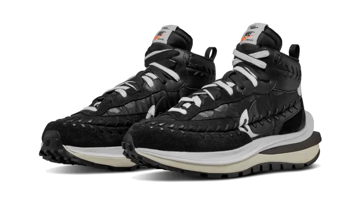 Dual Density Midsole Nike Vaporwaffle Sacai Jean Paul Gaultier Black White