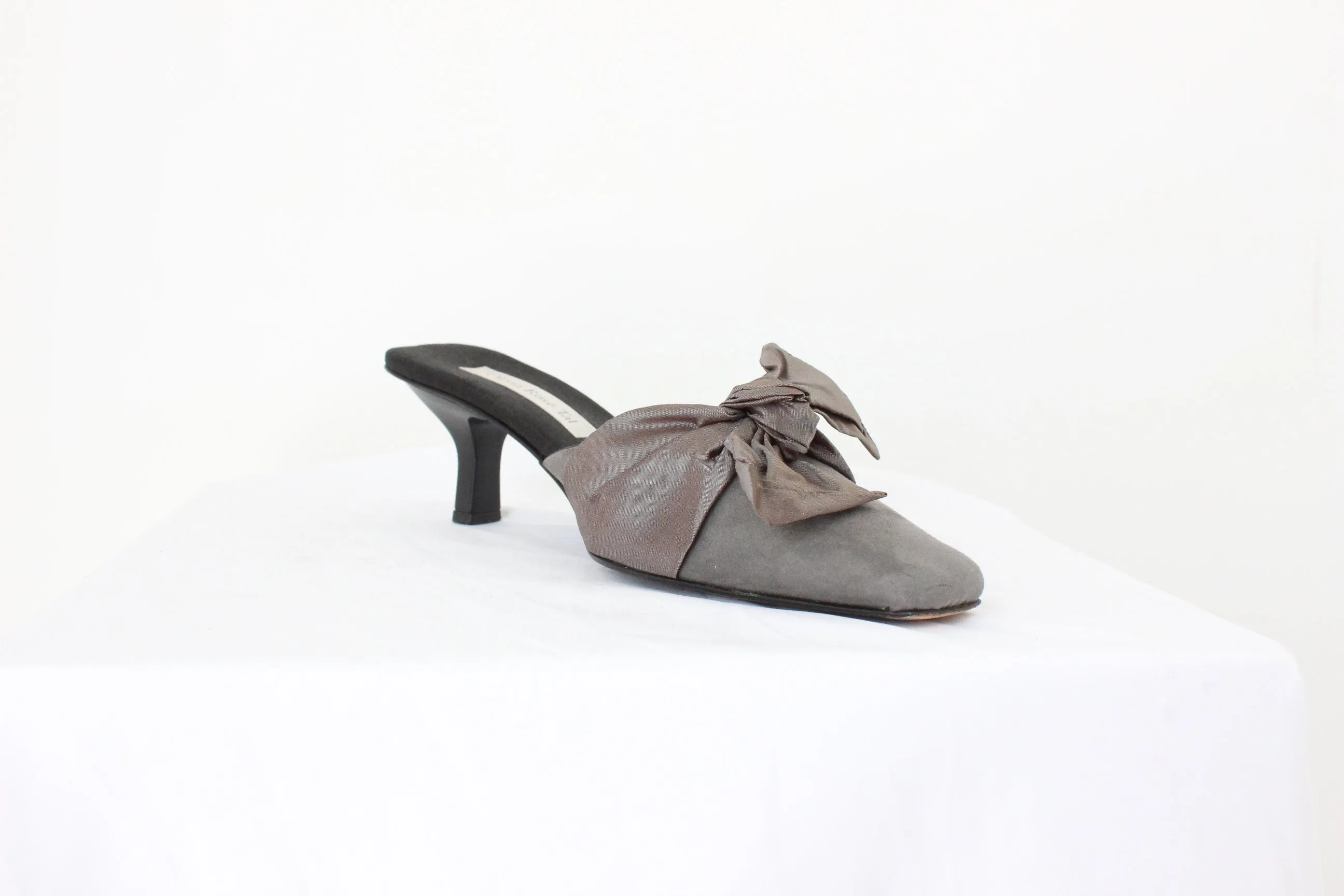 BALLETCORE 90s Olivia Rose Tal Suede & Silk Bow Mules ~ Euro 40